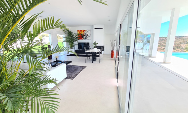 Wiederverkauf - Villa - La Marina - La Marina / El Pinet