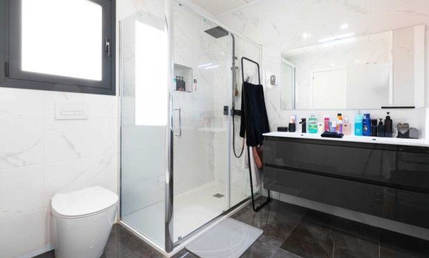 Revente - Detached House / Villa - Montesinos - La Herrada