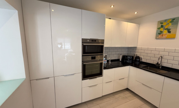 Resale - Villa - Orihuela Costa - Villamartín