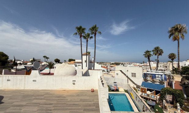 Resale - Villa - Orihuela Costa - Villamartín