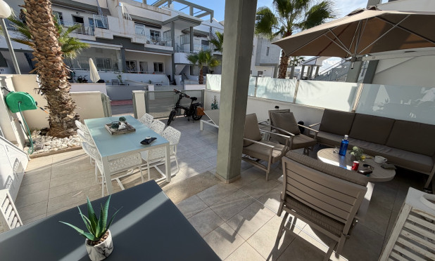 Resale - Apartment / flat - Orihuela Costa - La Florida