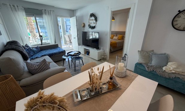 Resale - Apartment / flat - Orihuela Costa - La Florida