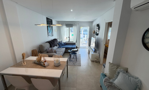 Resale - Apartment / flat - Orihuela Costa - La Florida