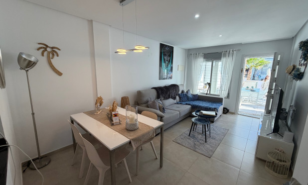 Resale - Apartment / flat - Orihuela Costa - La Florida