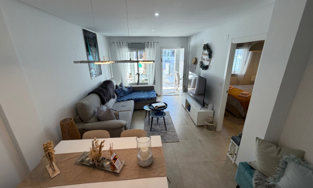 Resale - Apartment / flat - Orihuela Costa - La Florida