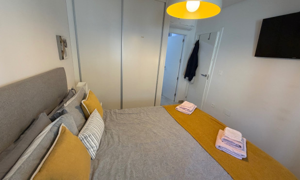 Resale - Apartment / flat - Orihuela Costa - La Florida