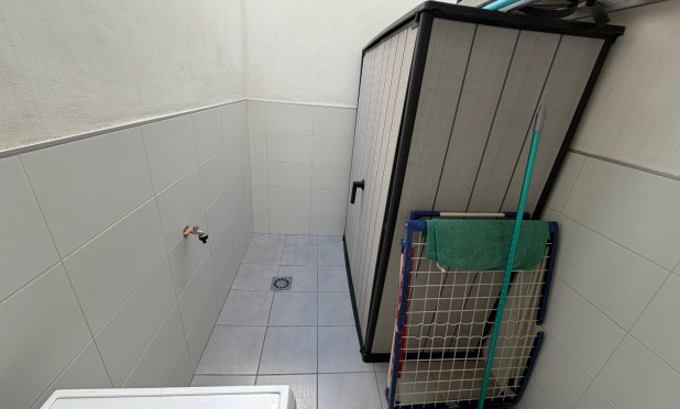 Resale - Apartment / flat - Orihuela Costa - La Florida