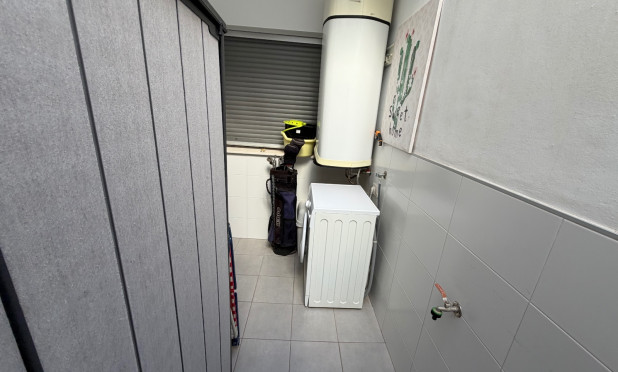 Resale - Apartment / flat - Orihuela Costa - La Florida