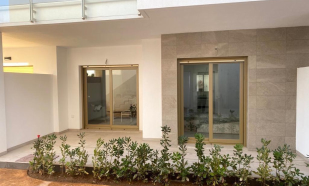 Resale - Apartment / flat - Pilar de la Horadada - El Pilar de la Horadada