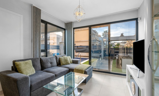 Revente - Villa - Orihuela Costa