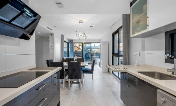 Revente - Villa - Orihuela Costa