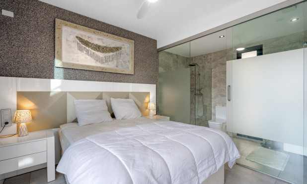 Revente - Villa - Orihuela Costa