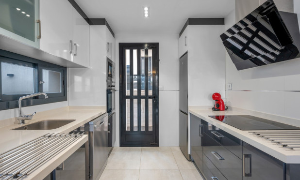 Revente - Villa - Orihuela Costa