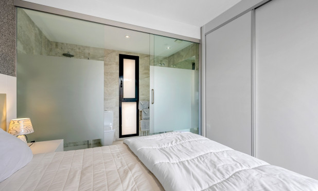 Revente - Villa - Orihuela Costa