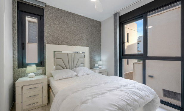 Revente - Villa - Orihuela Costa