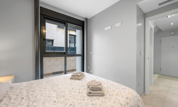 Revente - Villa - Orihuela Costa