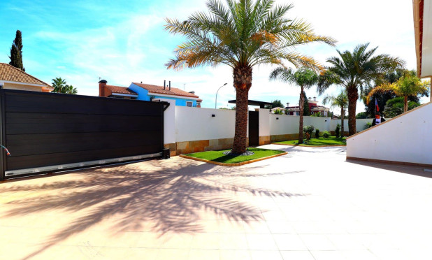 Reventa - Villa - Orihuela Costa - Campoamor