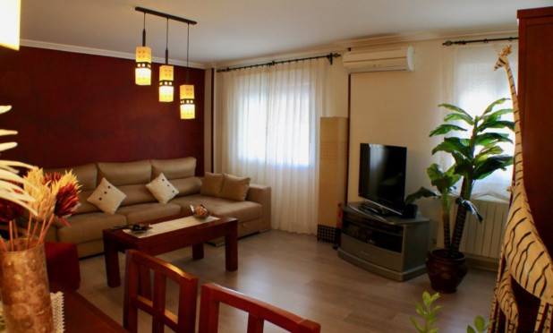 Revente - Villa - La Nucía - Urbanizaciones