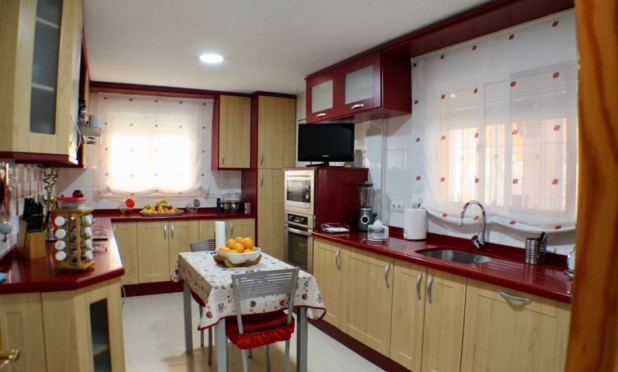 Revente - Villa - La Nucía - Urbanizaciones