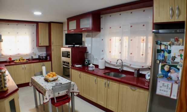 Revente - Villa - La Nucía - Urbanizaciones