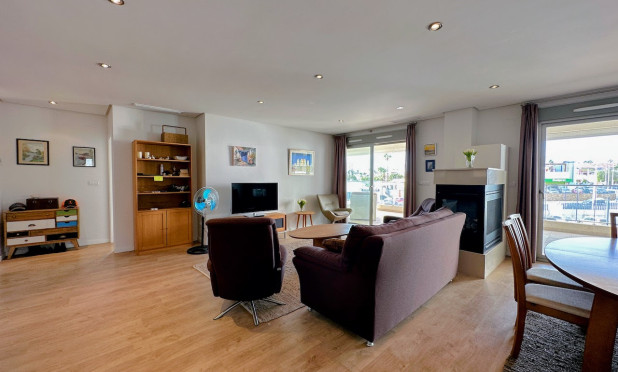 Wiederverkauf - Wohnung - Orihuela Costa - La Zenia