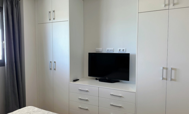 Wiederverkauf - Wohnung - Orihuela Costa - La Zenia