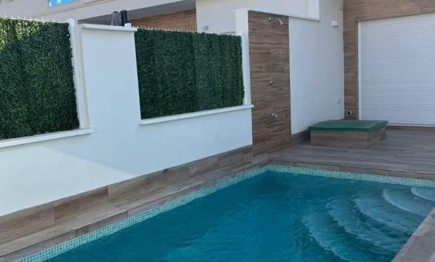 Reventa - Villa - Los Alcazares - Los Alcázares