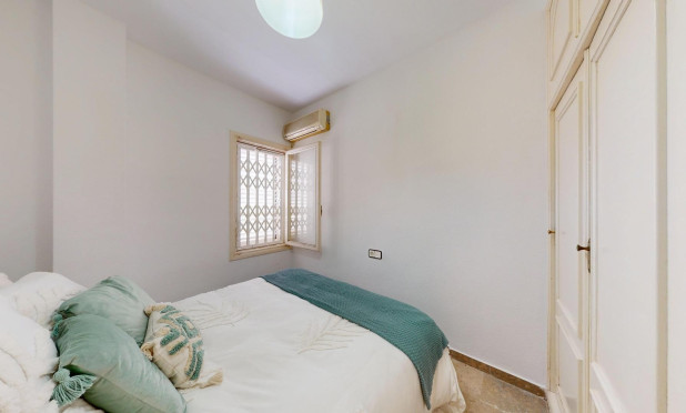 Reventa - Apartamento / piso - Santa Pola - Playa Lisa