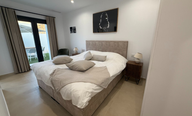 Reventa - Villa - Finestrat