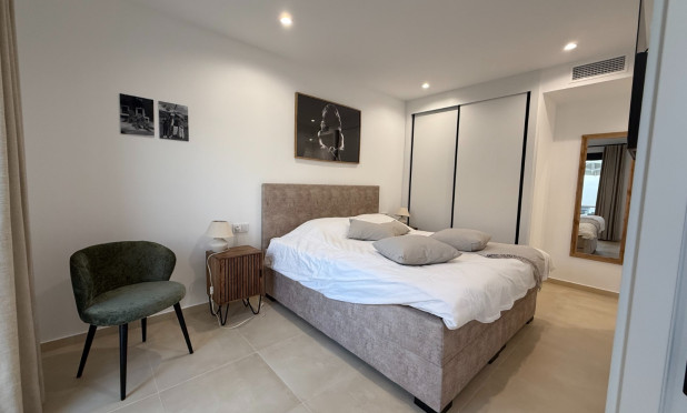 Reventa - Villa - Finestrat