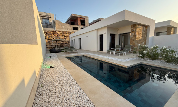 Reventa - Villa - Finestrat