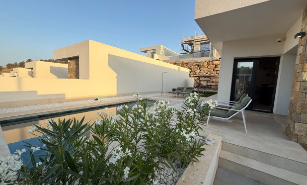 Reventa - Villa - Finestrat