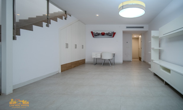 Herverkoop - Villa - Orihuela Costa - Villamartín