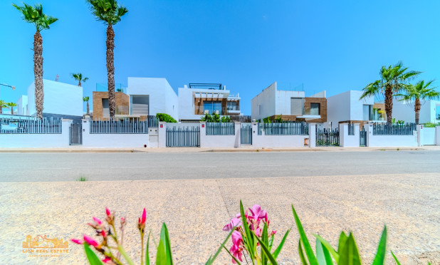 Herverkoop - Villa - Orihuela Costa - Villamartín