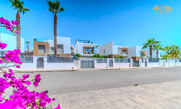 Herverkoop - Villa - Orihuela Costa - Villamartín