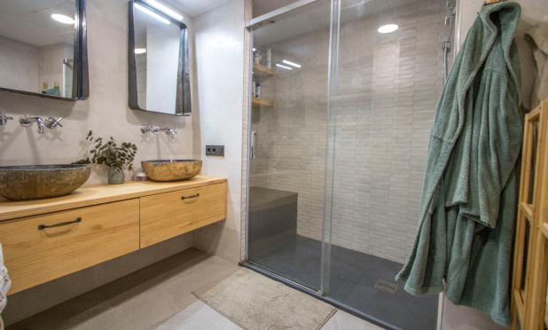 Reventa - Apartamento / piso - Alicante