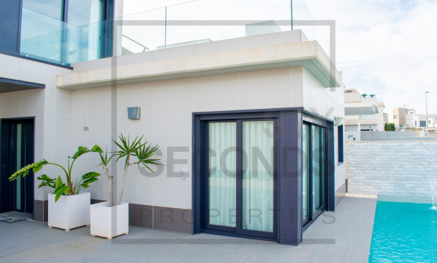 Herverkoop - Villa - San Miguel de Salinas - Urbanizaciones