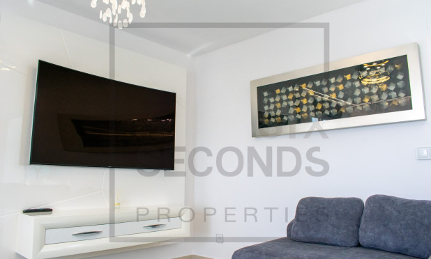 Herverkoop - Villa - San Miguel de Salinas - Urbanizaciones