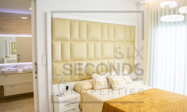 Herverkoop - Villa - San Miguel de Salinas - Urbanizaciones