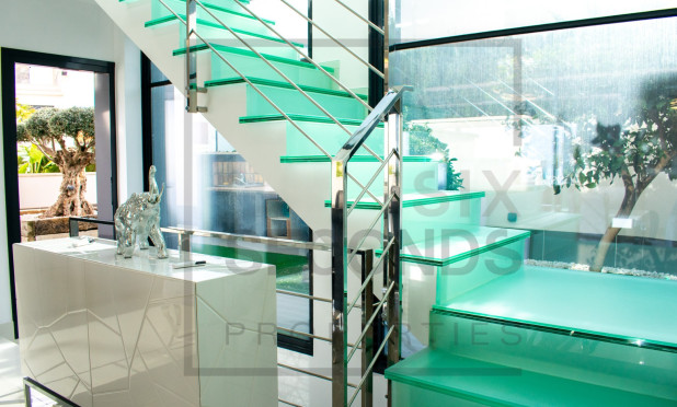 Herverkoop - Villa - San Miguel de Salinas - Urbanizaciones