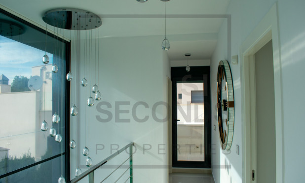 Herverkoop - Villa - San Miguel de Salinas - Urbanizaciones