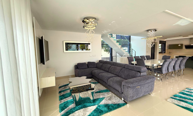 Odsprzedaż - Villa - San Miguel de Salinas