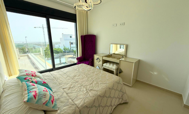 Odsprzedaż - Villa - San Miguel de Salinas