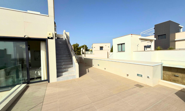 Odsprzedaż - Villa - San Miguel de Salinas