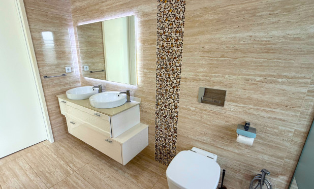 Odsprzedaż - Villa - San Miguel de Salinas