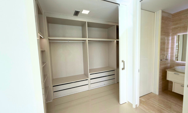 Odsprzedaż - Villa - San Miguel de Salinas