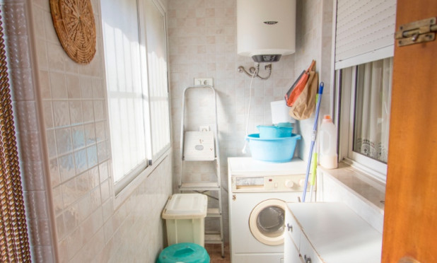 Herverkoop - Finca / Landelijk eigendom - Alicante