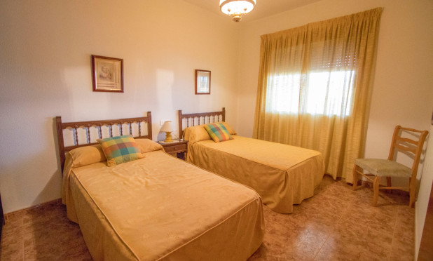 Herverkoop - Finca / Landelijk eigendom - Alicante