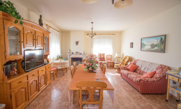 Reventa - Finca / Casa de Campo - Albatera