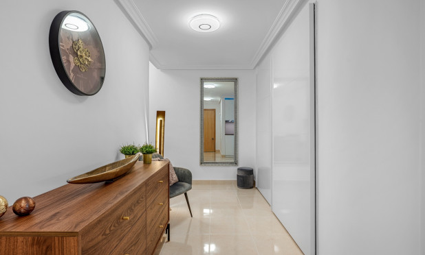 Reventa - Apartamento / piso - Torrevieja - Playa del Cura